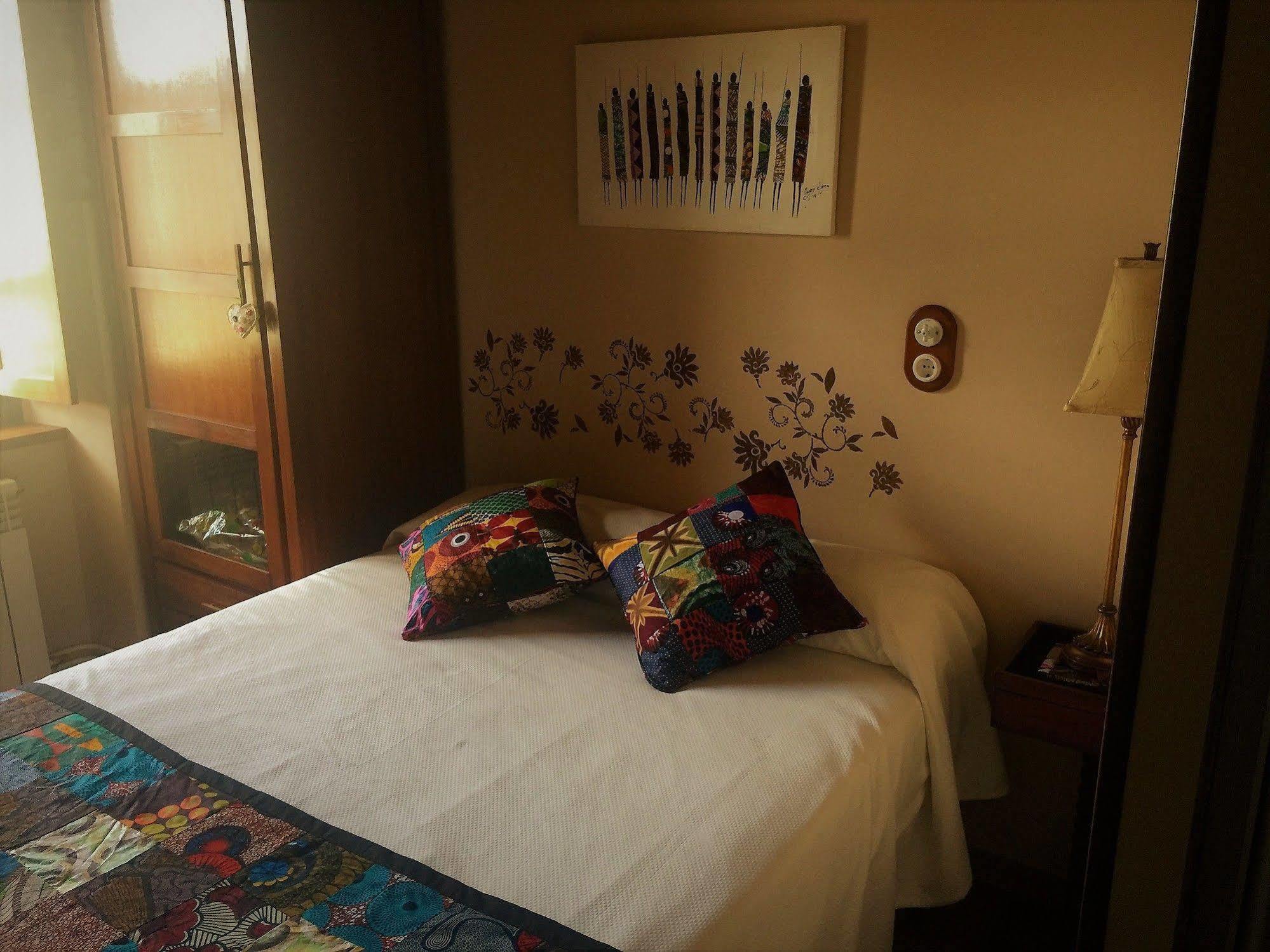 Hotel Os Tres Teixos Adelán Esterno foto